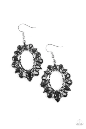 Paparazzi Earring ~ Fashionista Flavor - Black